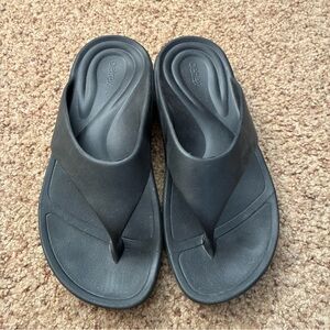Aetrex Men's Black Flip-Flops